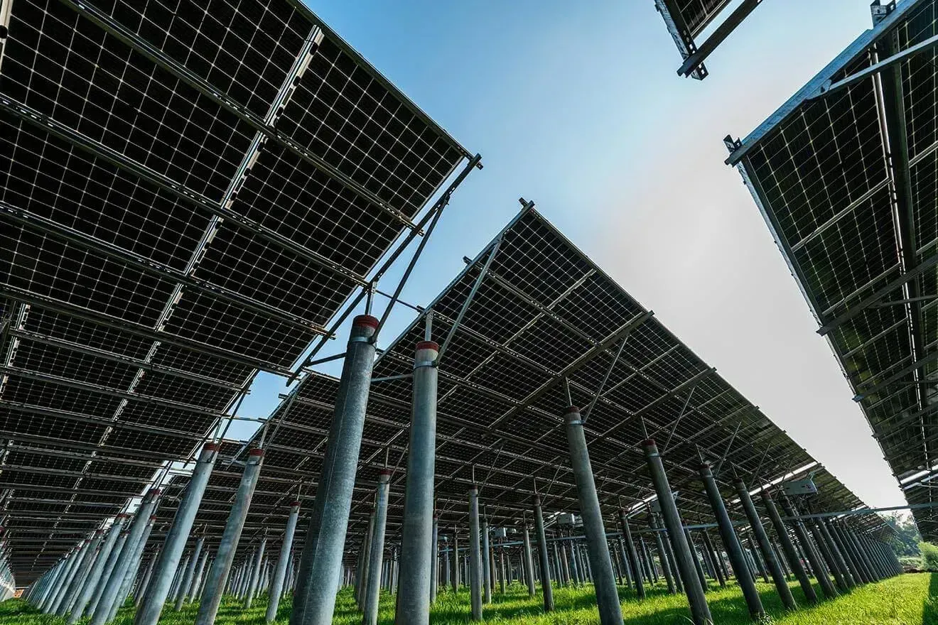 solar-energy-2022-12-15-19-43-15-utc-1