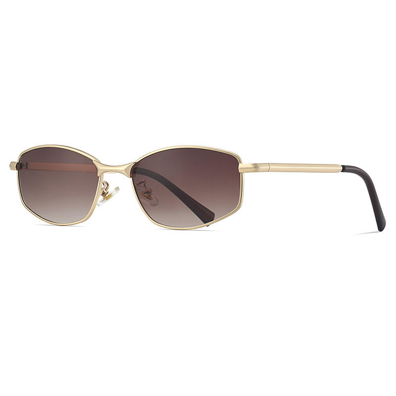 Fashionable golden metal frame sunglasses with gradient tea brown lenses, ideal for bulk retail.